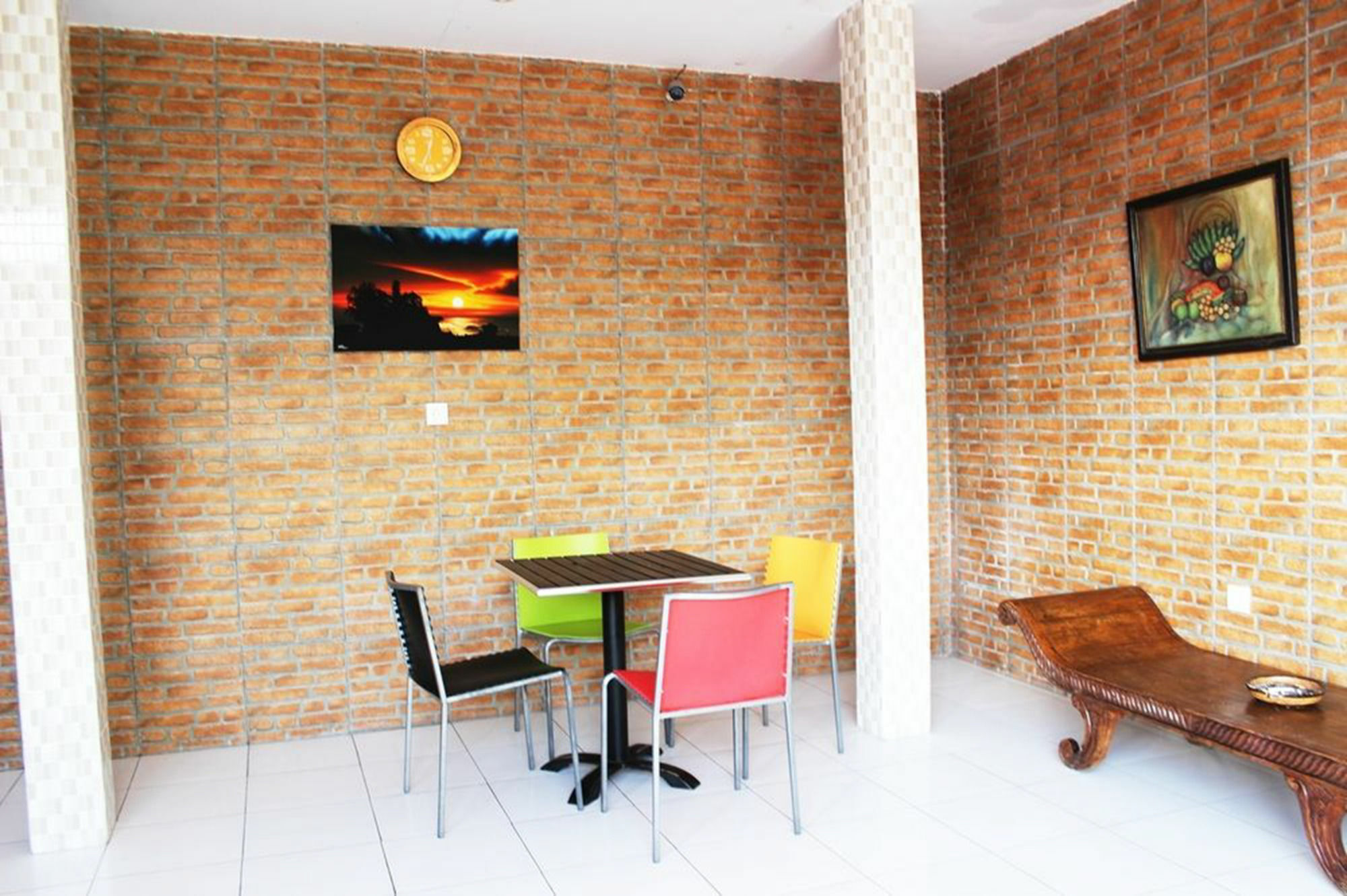 Kuta Beach Hostel Εξωτερικό φωτογραφία